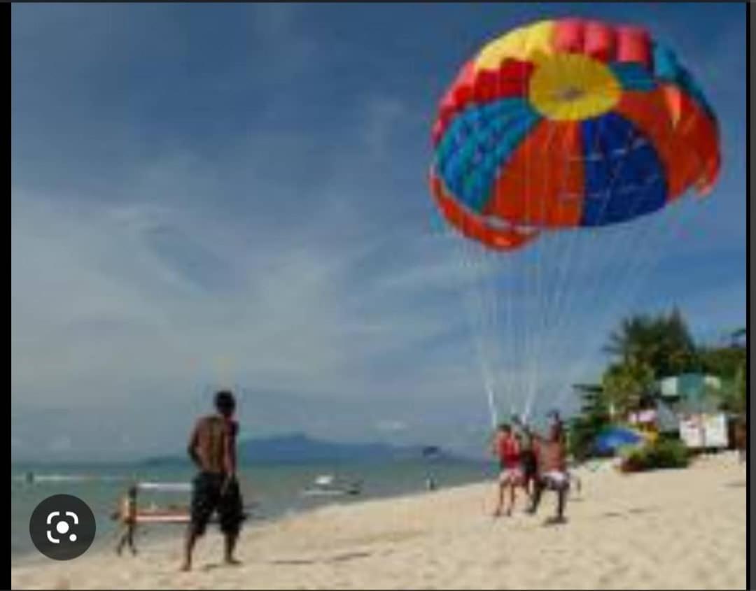 Batu Feringgi Homestay Екстер'єр фото