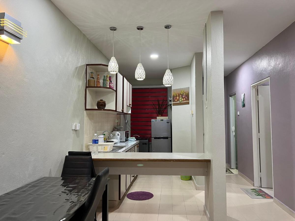 Batu Feringgi Homestay Екстер'єр фото
