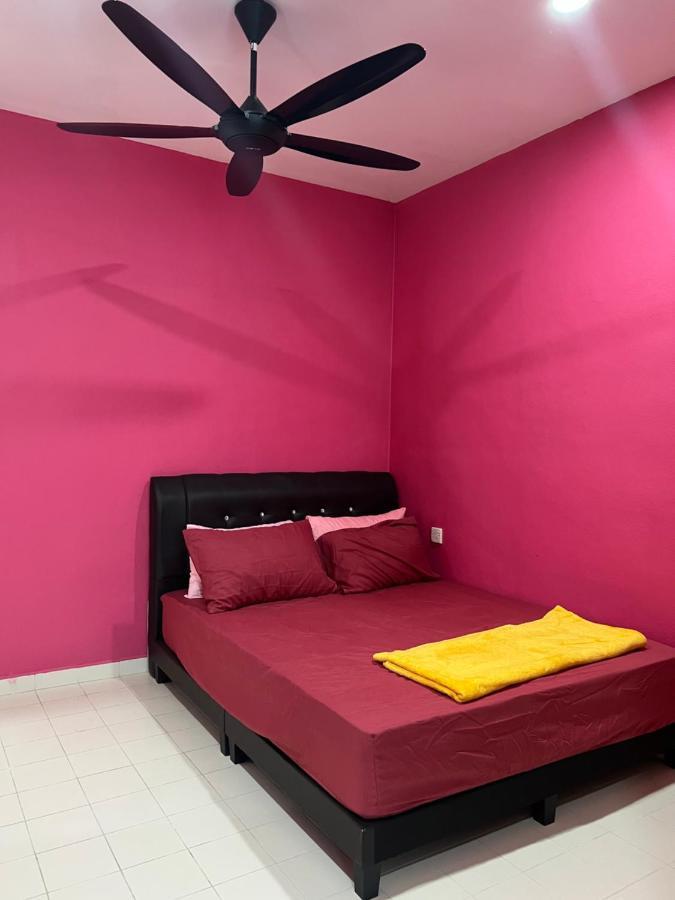 Batu Feringgi Homestay Екстер'єр фото
