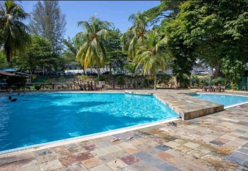 Batu Feringgi Homestay Екстер'єр фото